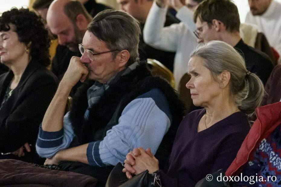 Cartea „Tablouri din istoria culturală a religiozității ruse” a fost lansată la Iași / Foto: Mihail Vrăjitoru